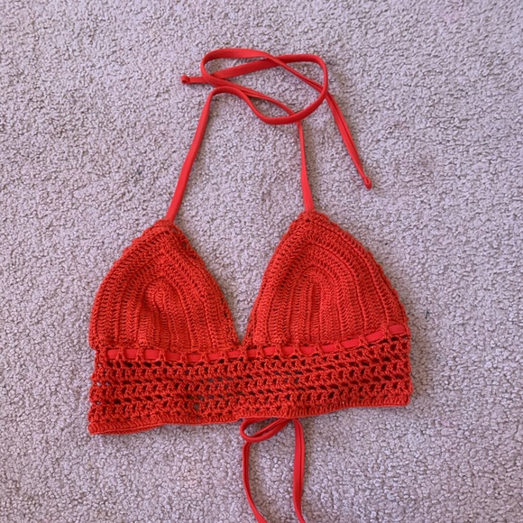 Crochet bikini top - Picture 1 of 2